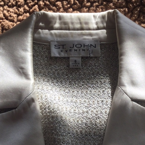 St. John Knit and Silk - Picture 3 of 8